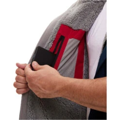 Red Paddle Co. Pro EVO 2.0 Short Sleeve Changing Robe 15 Red Paddle Co. Pro EVO 2.0 Short Sleeve Changing Robe -Marine Sports Gear 202220Red20Paddle20Co20Pro202.020Short20Sleeve20Change20Robe20002009006012220 20Navy20inside20pocket.2000x2000