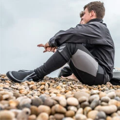 Crewsaver 5mm Neoprene Zip Boot -Marine Sports Gear 25257 202320Crewsaver205mm20Neoprene20Zip20Boot206940202a.2000x2000