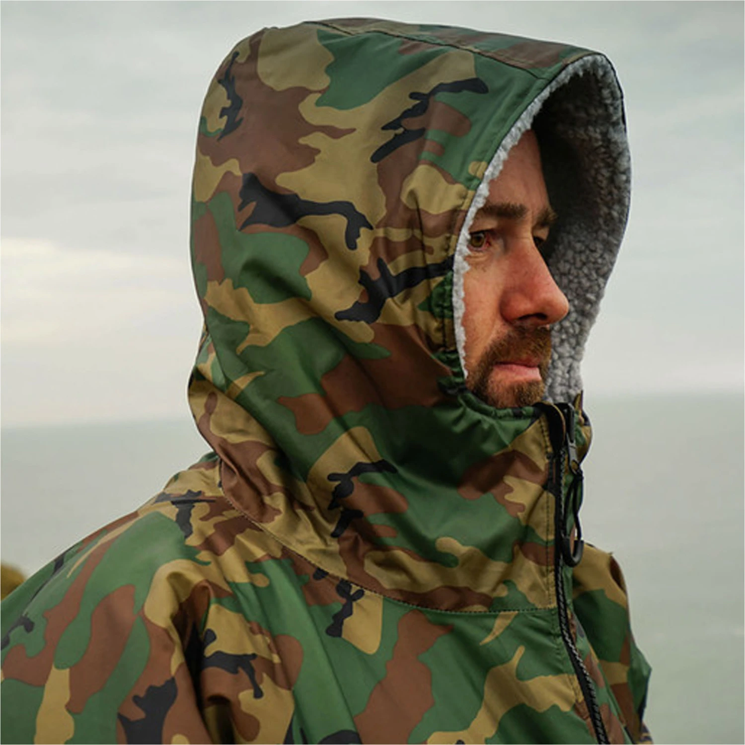 Northcore Beach Basha Sport Long Sleeve Changing Robe / Poncho 11 Northcore Beach Basha Sport Long Sleeve Changing Robe / Poncho - Image 9