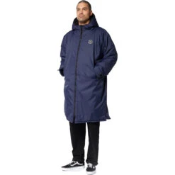 Mystic Explore 2.0 Changing Robe / Poncho -Marine Sports Gear 39625 202320Mystic20Explore202.020Changing20Robe20Poncho2035018.22027520 20Night20Blue20a1.2000x2000