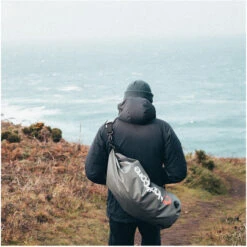 Northcore 20L Waterproof Compression Bag -Marine Sports Gear 40458 202320Northcore2020L20Waterproof20Compression20Bag2034145420 20Grey20Lifestyle201.2000x2000