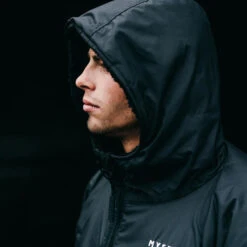 Mystic Dark Tech Series Explore 2.0 Poncho -Marine Sports Gear 41714 202320Mystic20Dark20Tech20Series20Explore202.020Poncho2035018.23001520 20Black204.2000x2000