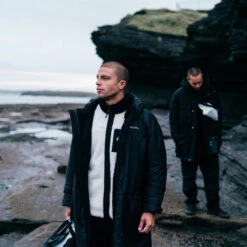 Mystic Dark Tech Series Explore 2.0 Poncho -Marine Sports Gear 41714 202320Mystic20Dark20Tech20Series20Explore202.020Poncho2035018.23001520 20Black206.2000x2000