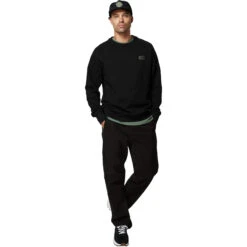 Mystic Mens Mayhem Crew Sweater 13 Mystic Mens Mayhem Crew Sweater -Marine Sports Gear 41721 202220Mystic20Mens20Mayhem20Crew2035104.23005220 20Black20Full.2000x2000