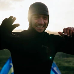 Mystic Supreme 3mm Wetsuit Hood -Marine Sports Gear 42086 202320Mystic20Supreme203mm20Wetsuit20Hood2035016.23001720 20Black20Lifestyle201.2000x2000