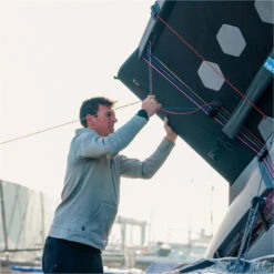 GILL Mens Langland Hoodie -Marine Sports Gear 42272 202220Gill20Mens20Langland20Hoodie20111220 20Grey20Marl20Lifestyle20201.2000x2000