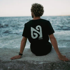 Logo T-Shirt -Marine Sports Gear 42424 202320Nyord20Logo20T Shirt20SX08720 20Black20Charcoal20222.2000x2000