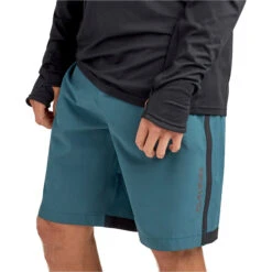 Dakine Full Mission Loose Fit Hoodie 8 Dakine Full Mission Loose Fit Hoodie -Marine Sports Gear 42546 FULLMISSIONLOOSEFITLSHOODIE BLACK 840220222925 M652DAK0005 BLACK SS23 PT03.2000x2000