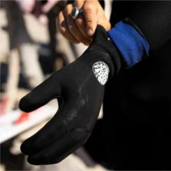 Rip Curl Flashbomb 3/2mm 5 Finger Neoprene Gloves -Marine Sports Gear 42613 202320Rip20Curl20Flashbomb2032mm20520Finger20Neoprene20Gloves20WGL1CF20 Black201.2000x2000