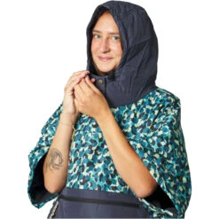 Unisex Poncho -Marine Sports Gear 42994 202320Voited20Unisex20Poncho20V22UN01POPOV20 20AN20tracks20hood.2000x2000