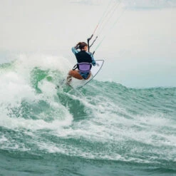 Mystic Womens Jayde Long Sleeve Crop Rash Vest -Marine Sports Gear 43094 202320Mystic20Womens20Jayde20Long20Sleeve20Crop20Rash20Vest2035001.23015820 20Black20l.2000x2000