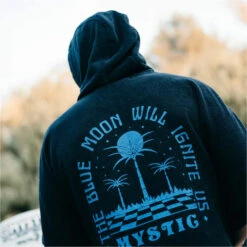 Mystic Velours Artwork Changing Robe / Poncho -Marine Sports Gear 43193 202320Mystic20Velours20Artwork20Changing20Robe20Poncho2035018.22027720 20Black205.2000x2000