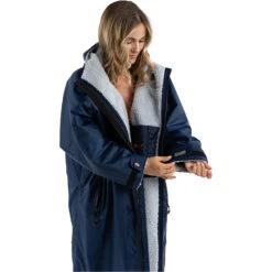Advance Long Sleeve Change Robe V3 -Marine Sports Gear 44394 202320Dryrobe20Advance20Long20Sleeve20Changing20Robe20Poncho20DALSV320 20Navy20Blue2020Grey20side.2000x2000