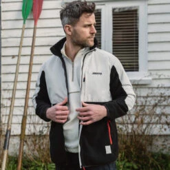 MUSTO Mens 64 Sherpa Fleece Jacket -Marine Sports Gear 45466 202320Musto20Mens206420Sherpa20Fleece20Jacket208253220 20Black.Platinum203.2000x2000