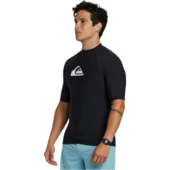 Quiksilver Mens Heater Short Sleeve Rash Vest -Marine Sports Gear 45615 202320Quiksilver20Mens20Heater20Short20Sleeve20Rash20Vest20EQYWR0323220 20Black20side.2000x2000