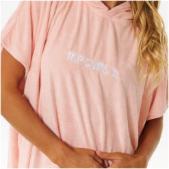 Rip Curl Womens Classic Surf Hooded Towel Changing Robe / Poncho -Marine Sports Gear 45870 202320Rip20Curl20Womens20Classic20Surf20Hooded20Towel20Changing20Robe2020Poncho2000ZWTO20 20Peach205.2000x2000