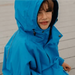 Red Paddle Co. Junior Dry Changing Poncho -Marine Sports Gear 46257 202420Red20Paddle20Co20Junior20Dry20Changing20Poncho200020090060120 20Marine205.2000x2000