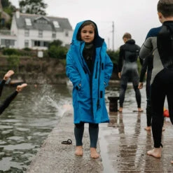 Red Paddle Co. Junior Dry Pro Change Robe / Poncho -Marine Sports Gear 46260 202420Red20Paddle20Co20Junior20Dry20Pro20Change20Robe2020Poncho2000200900601820 20Marine20202.2000x2000