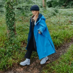 Red Paddle Co. Junior Dry Pro Change Robe / Poncho -Marine Sports Gear 46260 202420Red20Paddle20Co20Junior20Dry20Pro20Change20Robe2020Poncho2000200900601820 20Marine20203.2000x2000