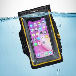 Fidlock Magnetic Armband Dry Bag -Marine Sports Gear Armband20magnetic20self sealing20bag20for20upper20arm20front.2000x2000