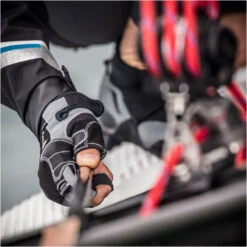 Crewsaver Junior Short Finger Gloves 10 Crewsaver Junior Short Finger Gloves -Marine Sports Gear Crewsaver Junior Short Finger Gloves Black 6950 3.2000x2000 1