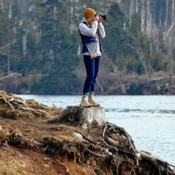 Fidlock Magnetic Mega Dry Bag -Marine Sports Gear Dry20Bag20Mega20XL sized20magnetic20self sealing20bag20Lifestyle201.2000x2000